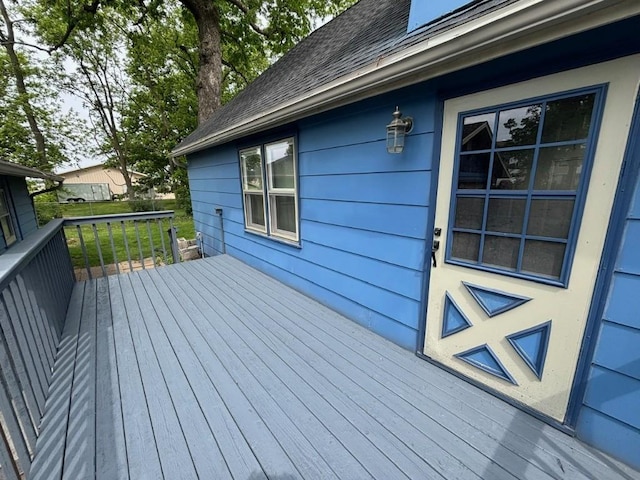 113 Chaffee Dr, Hiawatha, IA 52233 - view of wooden terrace