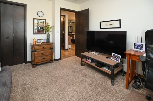 3902 Bluebird Dr SW, Cedar Rapids, IA 52404 - view of carpeted living room