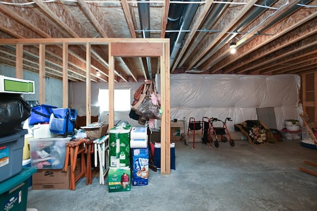 3902 Bluebird Dr SW, Cedar Rapids, IA 52404 - view of basement
