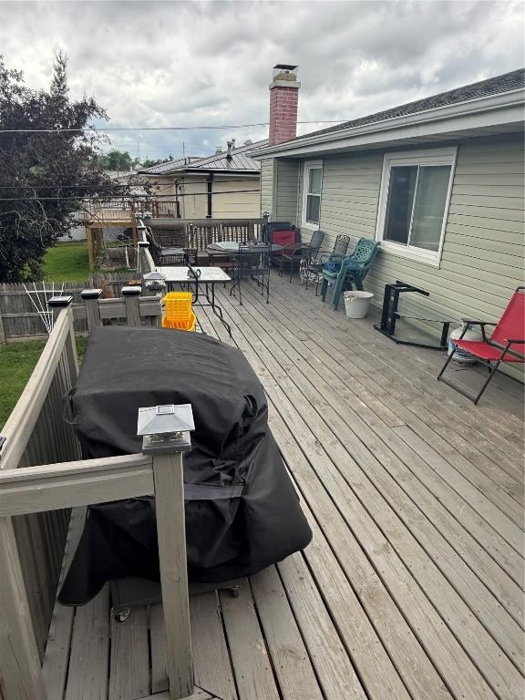 101 26th Avenue Dr SW, Cedar Rapids, IA 52404