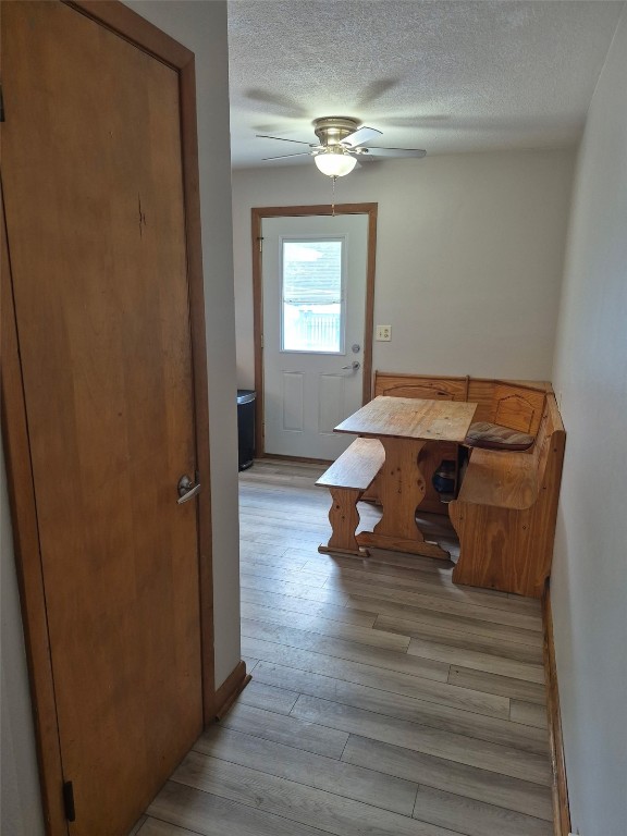 101 26th Avenue Dr SW, Cedar Rapids, IA 52404 - photo 5