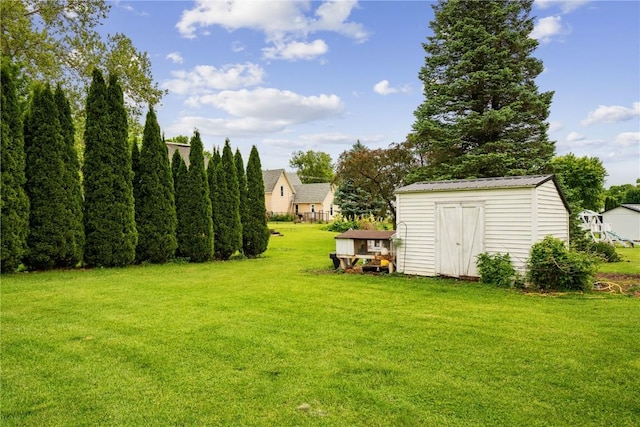 311 3rd St S, Coggon, IA 52218 - view of green lawn
