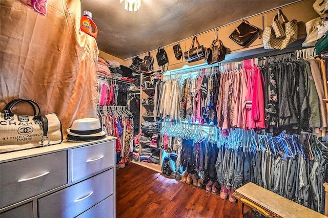 361 30th St SE, Cedar Rapids, IA 52403 - walk in closet featuring wood finished floors