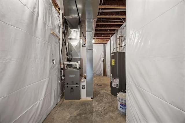706 Silver Ln, Iowa City, IA 52245 - unfinished basement with electric water heater