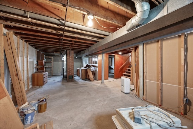 307 2nd Ave, Clarence, IA 52216 - unfinished below grade area with stairway