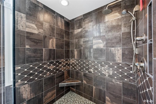 1355 Red Star Rd, Tipton, IA 52772 - full bathroom featuring a tile shower