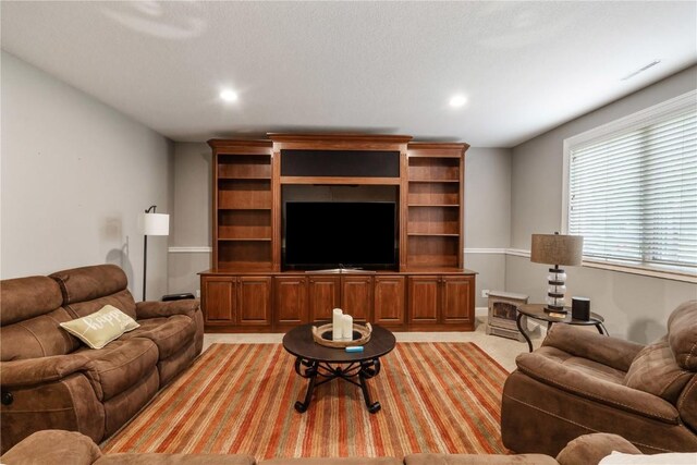 1485 Huntington Hills Dr, Marion, IA 52302 - living area with recessed lighting