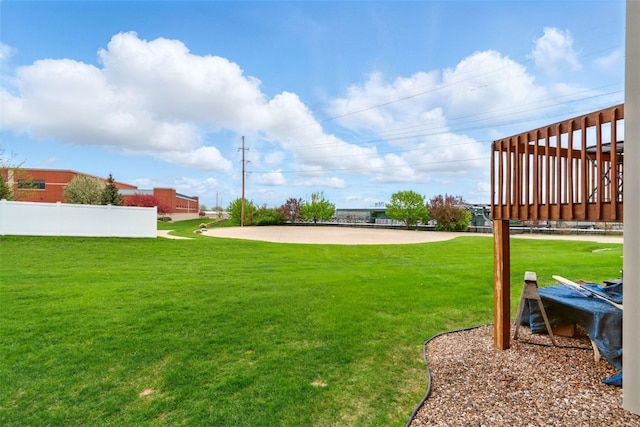 2900 Samuel Ct SW Unit D, Cedar Rapids, IA 52404 - view of yard