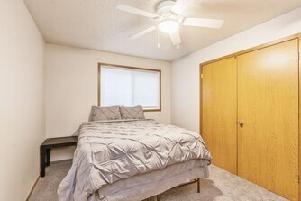 808 Westwinds Dr Unit 5, Iowa City, IA 52246 - photo 5