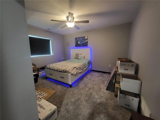 5055 Pluto Ave, Marion, IA 52302 - carpeted bedroom featuring a ceiling fan