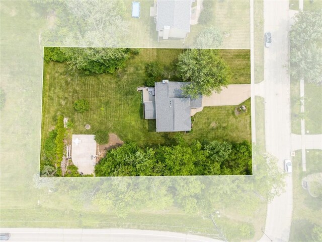2098 Litchfield Dr, Hiawatha, IA 52233 - photo 43
