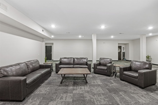 1871 Ellis Blvd NW Unit 309, Cedar Rapids, IA 52405 - carpeted living room featuring recessed lighting