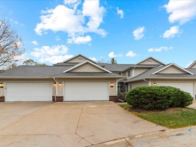 56 Pentire Cir, Iowa City, IA 52240 - photo 5