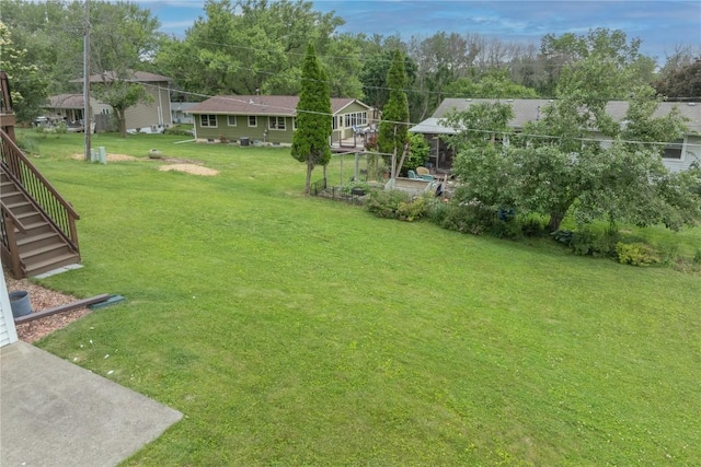 109 Oreole NE, Solon, IA 52333 - view of green lawn with stairway