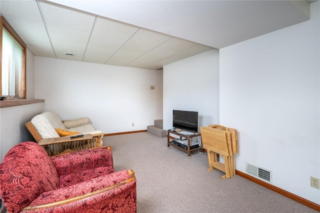 109 Oreole NE, Solon, IA 52333 - carpeted living area with baseboards
