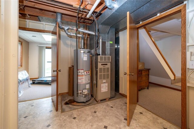 109 Oreole NE, Solon, IA 52333 - utility room with water heater and heating unit