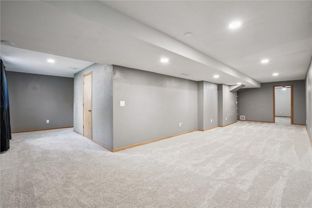 925 Rolling Creek Dr NE, Cedar Rapids, IA 52402 - finished below grade area with light colored carpet and recessed lighting