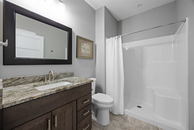 6318 Rapids Ridge Rd NE, Cedar Rapids, IA 52411 - bathroom with toilet, vanity, and curtained shower