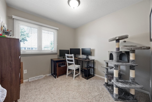 2985 4th St, Marion, IA 52302 - carpeted office with baseboards