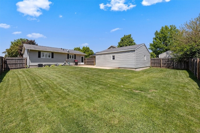 2985 4th St, Marion, IA 52302 - back of property featuring a patio area