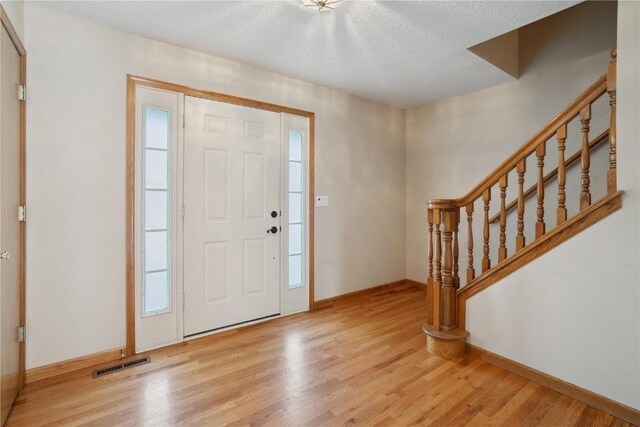 7604 Princeton Dr NE, Cedar Rapids, IA 52402 - photo 5