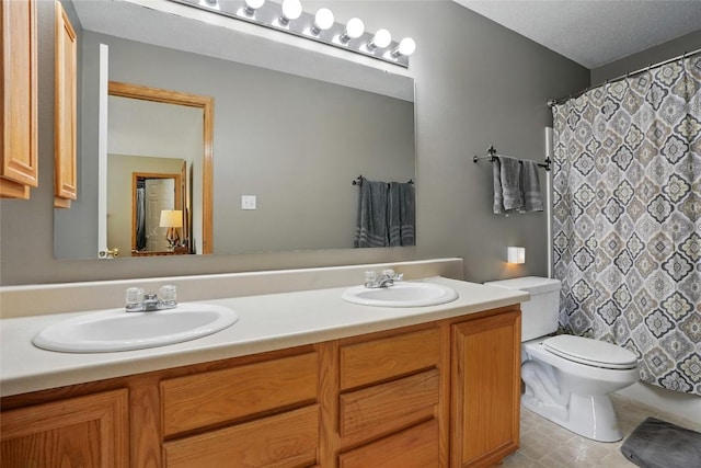7025 Walden Rd NE, Cedar Rapids, IA 52402 - full bath with toilet, double vanity, and a shower with curtain