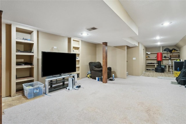 1026 Eisenhower Rd, Hiawatha, IA 52233 - carpeted living area with built in features