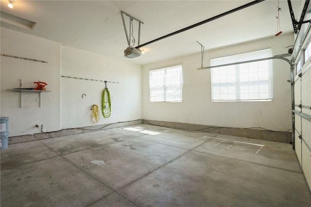 3092 Sherwood Dr, Marion, IA 52302 - garage with a garage door opener