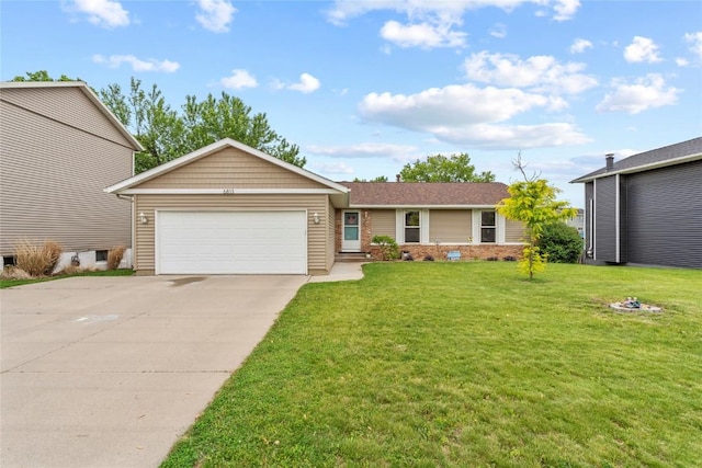 6813 Terrazzo Dr NW, Cedar Rapids, IA 52405 - view of front of home with a garage, driveway, and a front lawn