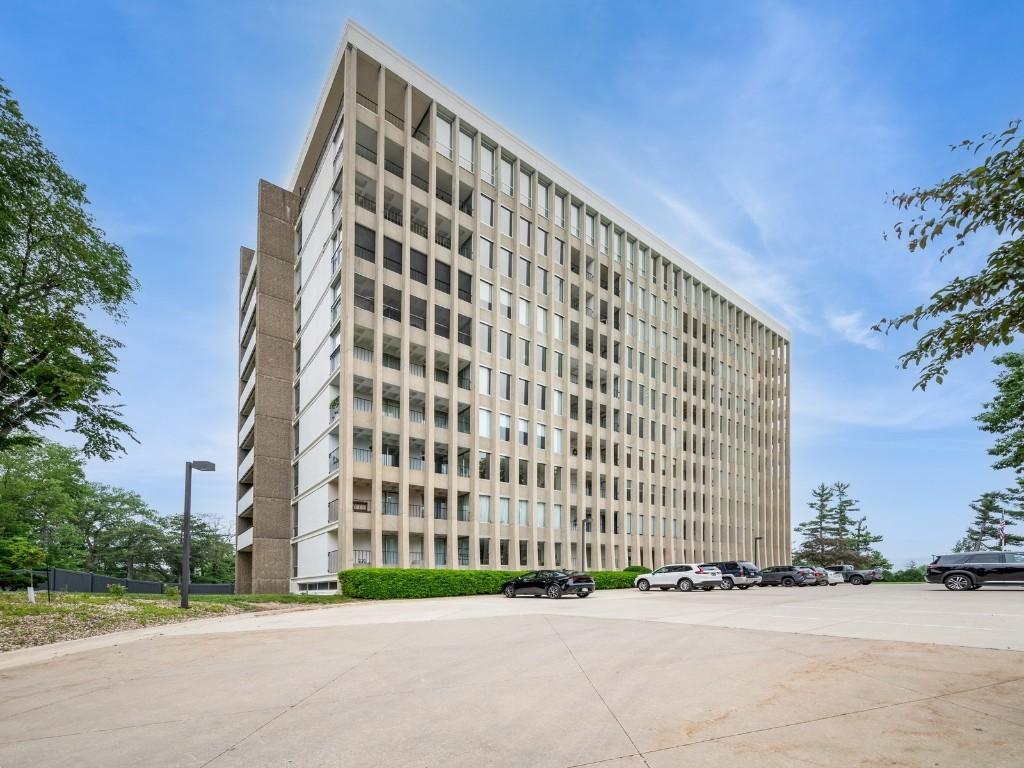 2222 1st Ave NE Unit 603, Cedar Rapids, IA 52402 - view of property