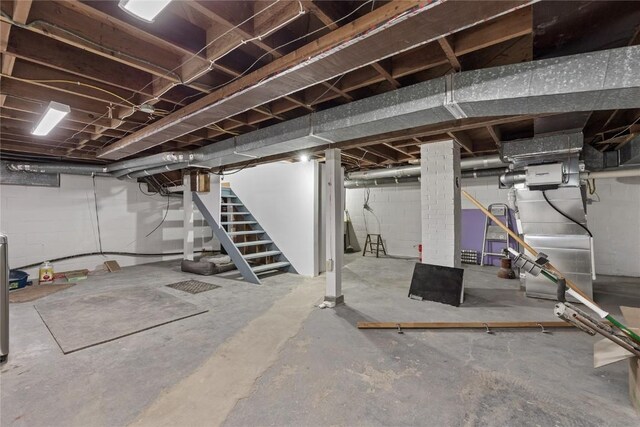 3152 66th St, Shellsburg, IA 52332 - unfinished below grade area with stairway
