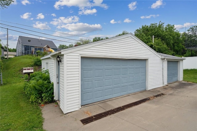 2241 Williams Blvd SW, Cedar Rapids, IA 52404 - view of detached garage