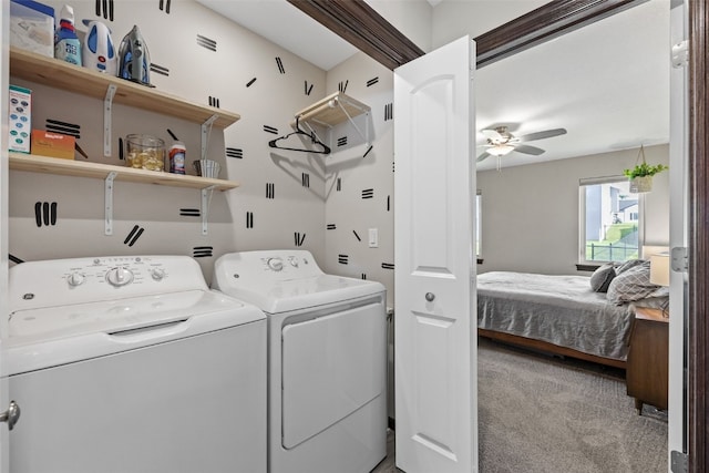 2106 Shady Grove Rd SW, Cedar Rapids, IA 52404 - laundry area featuring washer and clothes dryer, a ceiling fan, and carpet