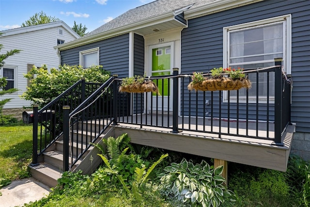 331 36th St NE, Cedar Rapids, IA 52402 - view of deck