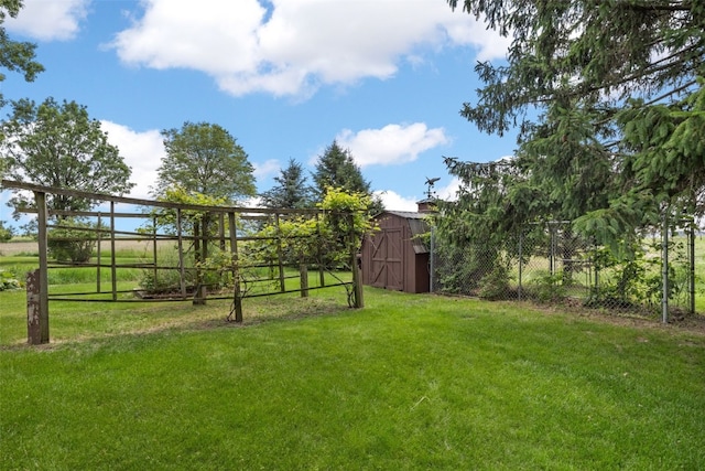 4519 Indian Creek Rd, Marion, IA 52302 - view of yard