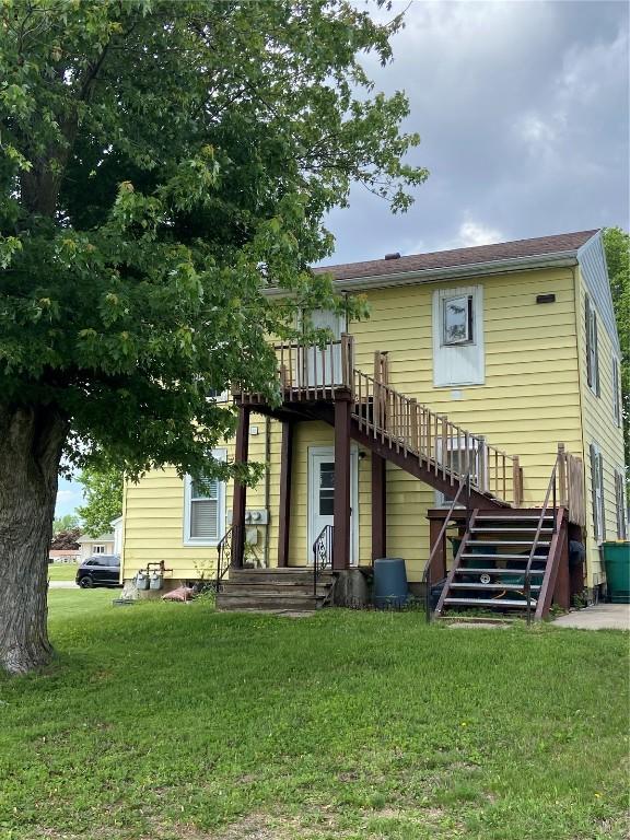 332 2nd St, Atkins, IA 52206 - photo 4