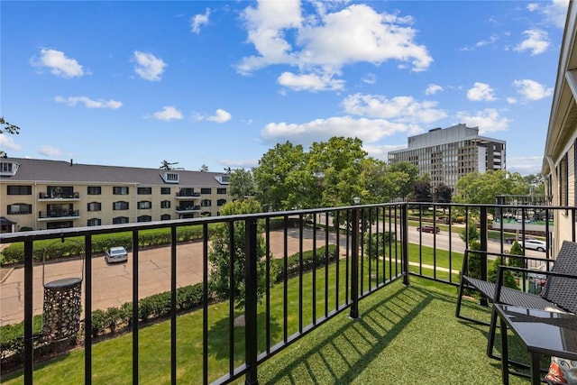 130 Thompson Dr SE Unit 320, Cedar Rapids, IA 52403 - view of balcony