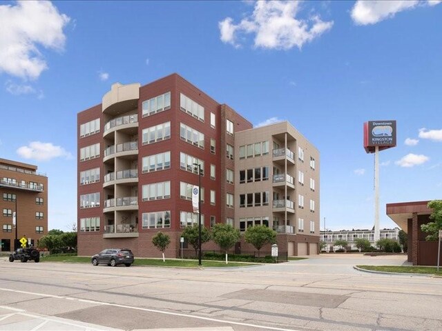 100 4th Ave SW Unit 204, Cedar Rapids, IA 52404 - view of apartment building / complex