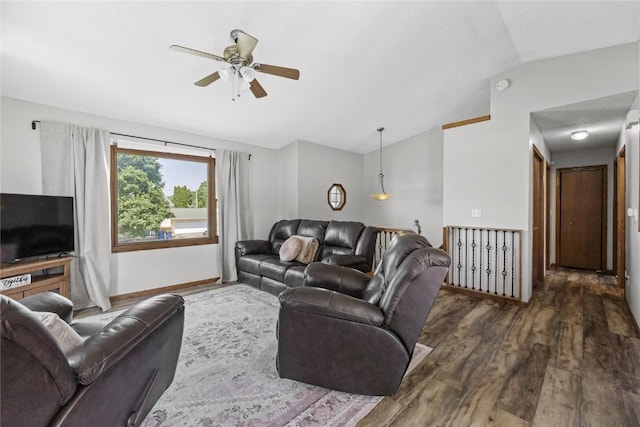 410 Hauser Ave, Urbana, IA 52345 - photo 4