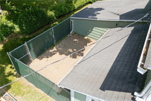 1802 9th Ave, Belle Plaine, IA 52208 - drone / aerial view