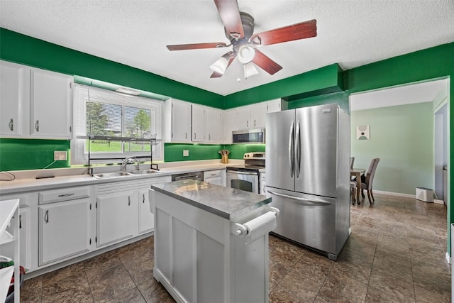 1424 N Ave NW, Cedar Rapids, IA 52405