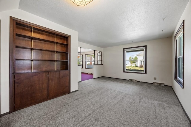 116 E 7th St, Tipton, IA 52772