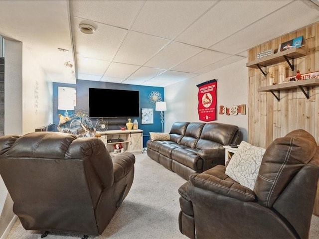 1418 8th St NW, Cedar Rapids, IA 52405 - living area with carpet floors and a paneled ceiling