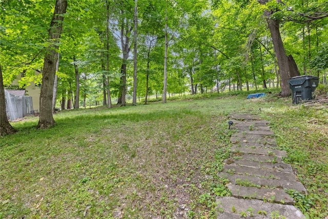 2145 Coldstream Ave NE, Cedar Rapids, IA 52402 - view of yard