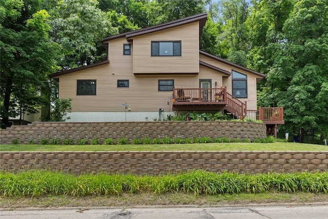 2145 Coldstream Ave NE, Cedar Rapids, IA 52402 - view of front of property with a wooden deck