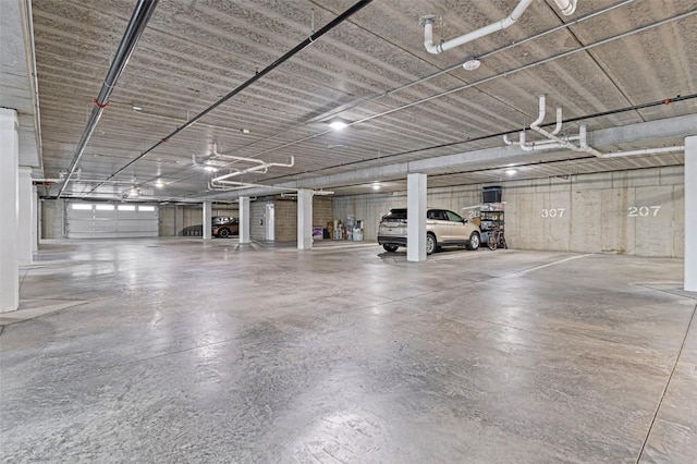 2871 Spring Rose Cir Unit 207, Coralville, IA 52241 - view of parking deck