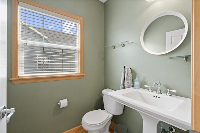 218 Teakwood Ln NE, Cedar Rapids, IA 52402 - bathroom with plenty of natural light