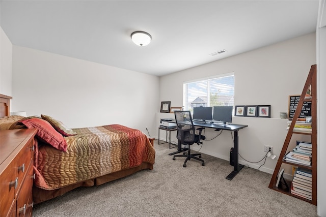 4263 Calder Dr, Marion, IA 52302 - carpeted bedroom featuring a desk and baseboards