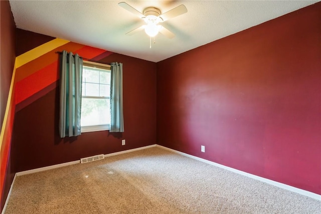 4531 Sugar Pine Dr NE, Cedar Rapids, IA 52402 - empty room featuring carpet and a ceiling fan