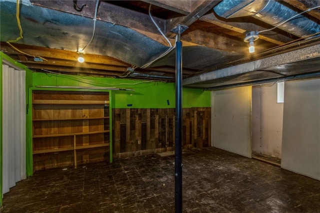 1346 11th St, Marion, IA 52302 - unfinished below grade area with wooden walls